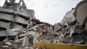 venezueladaki-depremlerde-can-kaybi-4-bin-490a-yukseldi.jpg