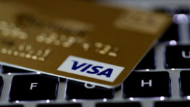 visa-2600-kisiyi-isten-cikariyor.jpg