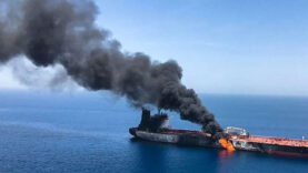 yemendeki-husiler-suudi-arabistana-ait-petrol-tankerini-hedef-aldigini-duyurdu.jpg