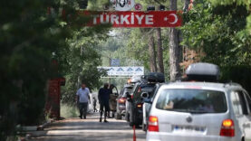 yunanistanda-grev-pazarkule-ve-ipsalada-gecisler-durduruldu.jpg