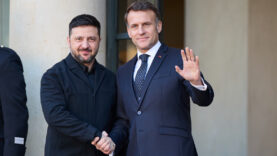 zelenski-macron-ile-telefonda-gorustu.jpg