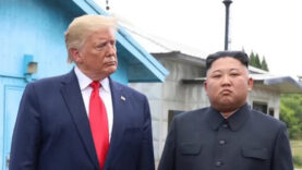 abd-baskani-trump-kim-jong-un-ve-ben-cok-iyi-geciniyoruz.jpg