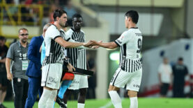alanyaspor-bu-sezon-besiktasa-ilkleri-yasatti.jpg