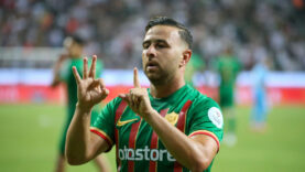 amedspor-tarihe-gecen-golleri-erzurumspora-atti.jpg