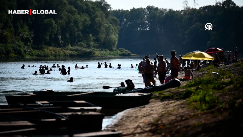 Avrupa’da sezonun ikinci büyük sıcak hava dalgası etkisini gösteriyor