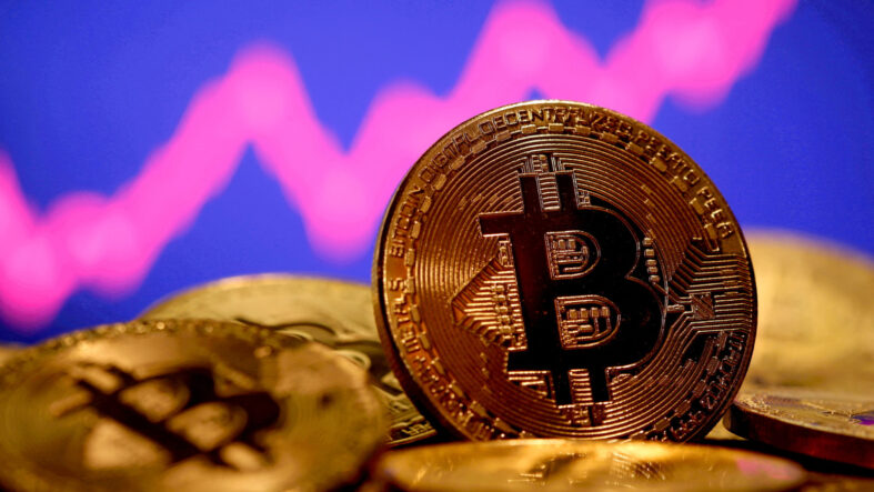 bitcoin-toparlaniyor-80-bin-dolara-yakin.jpg