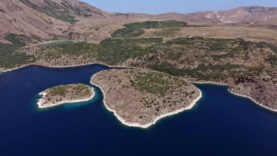 bitlisteki-nemrut-kalderasi-milli-park-ilan-edildi.jpg