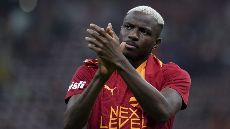 espn-dunyanin-en-iyi-10-forvetini-siraladi-victor-osimhen-de-listede-yer-aldi.jpg