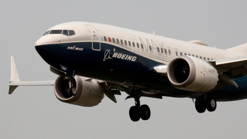 faa-yuzlerce-boeing-737-max-ucaginda-catlak-incelemesi-istedi.jpg