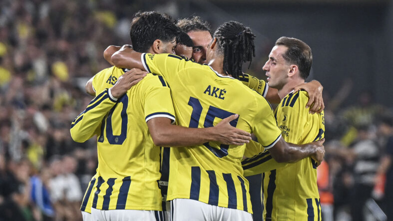fenerbahce-avrupada-305-macina-cikacak.jpg