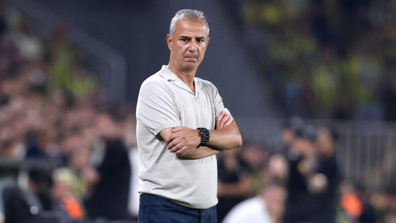 fenerbahcede-veda-edecek-isimler-belli-oldu-ismail-kartal-uc-ismin-biletini-kesti.jpg
