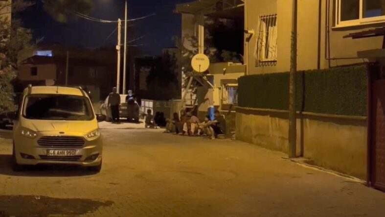 gaziantepte-45-buyuklugunde-deprem.jpg