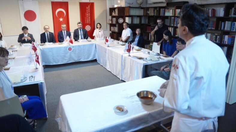 japonyada-lezzet-koprusu-turk-mutfagi-atolyesi-duzenlendi.jpg