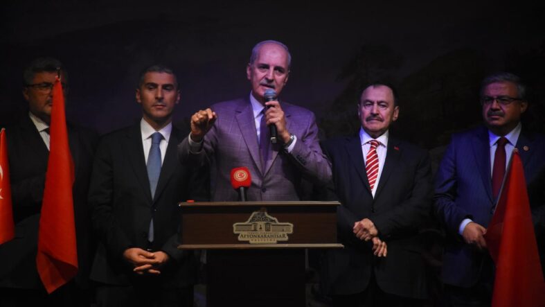 kurtulmus-milletimiz-bir-ve-beraber-olarak-kiyamete-kadar-yasayacak.jpg