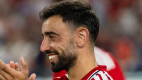 manchester-united-bruno-fernandesi-polonyaya-goturdu-galatasarayin-hayalleri-suya-dustu.jpg