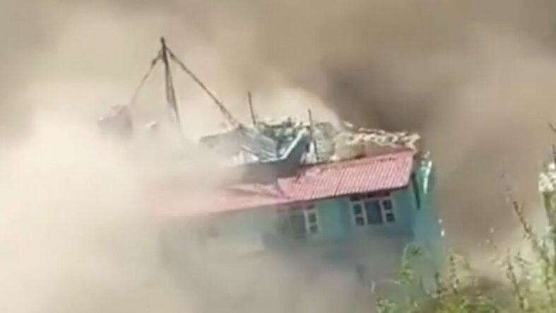 Nepal’deki selde çok sayıda can kaybı! Yüzlerce kişiden haber alınamıyor