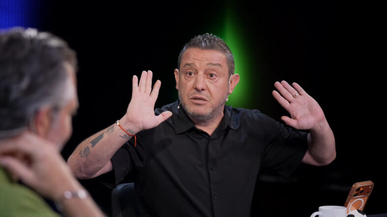 nihat-kahveci-besiktasin-goz-bebegini-begenmedi.jpg