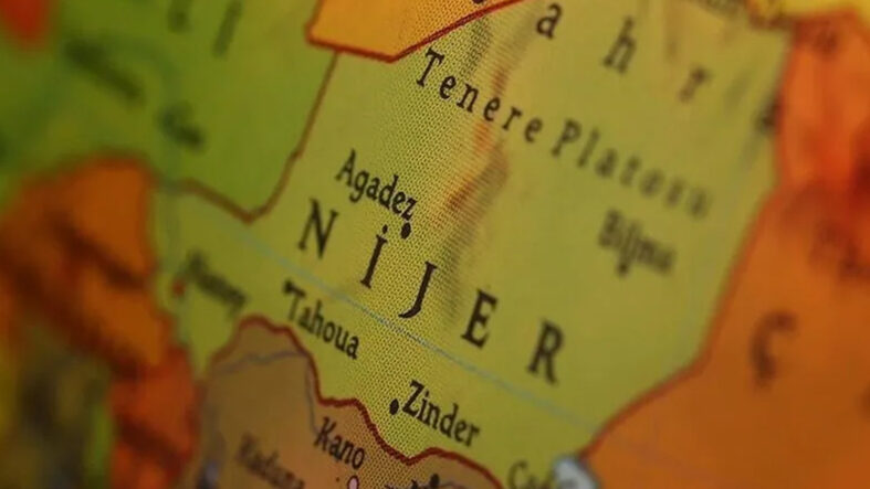 Nijer yönetiminden Niamey’deki silah sesleri ve patlamaların ardından “birlik” çağrısı