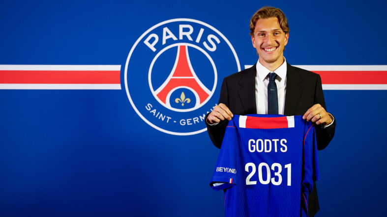 psgden-bir-bomba-transfer-daha-mika-godts-da-imzayi-atti.jpg