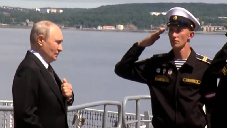 putin-geldi-tokyo-alarma-gecti.jpg