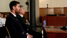 real-madrid-lionel-messiye-barcelonadan-once-bassagligi-diledi.jpg