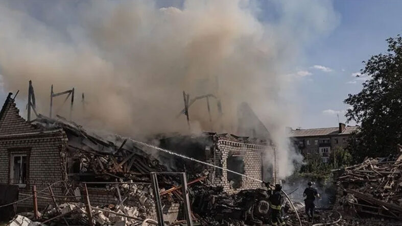 rusya-donetskte-2-yerlesim-birimini-ele-gecirdik.jpg
