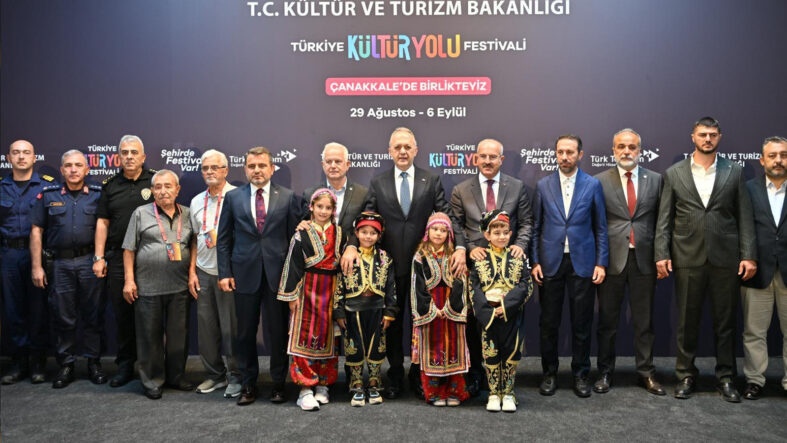 tarihten-sanata-muzikten-lezzete-canakkalede-9-gunluk-festival.jpg