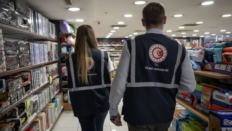 ticaret-bakanligi-okul-alisverisi-oncesi-kirtasiye-sektorundeki-denetimlerini-artirdi.jpg