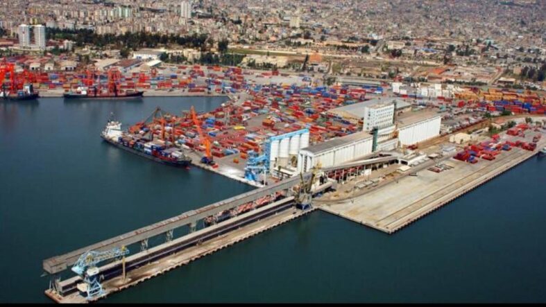 turk-limanlarina-7-ayda-34-bin-783-gemi-ugradi.jpg