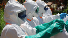 ulkede-ebola-salgininda-can-kaybi-1801e-yukseldi.jpg
