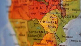 zimbabvede-yolcu-feribotu-alabora-oldu-15-kisi-hayatini-kaybetti.jpg