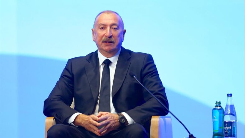 aliyev-5-yil-icinde-yenilenebilir-enerji-azerbaycanin-her-yerinde-olacak.jpg