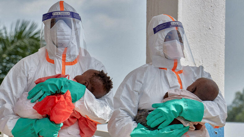 asi-seferberligi-basladi-ebola-kitaya-kabus-gibi-coktu.jpg