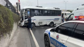 avcilarda-servis-midibusu-duvara-carpti-cok-sayida-yarali-var.jpg
