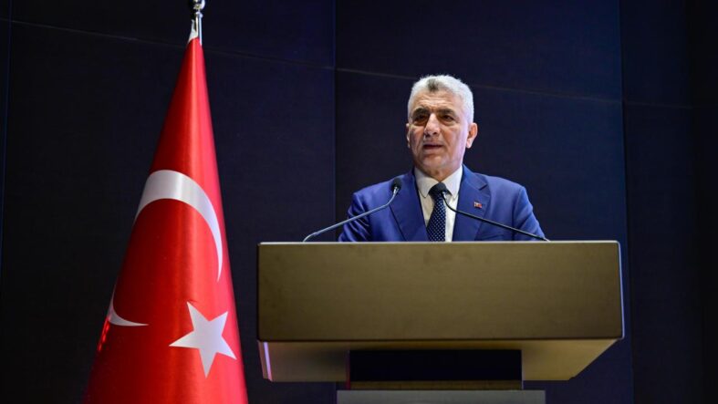 bakan-bolat-abd-ile-ticaret-hacmi-gecen-yil-38-milyar-dolari-asti.jpg
