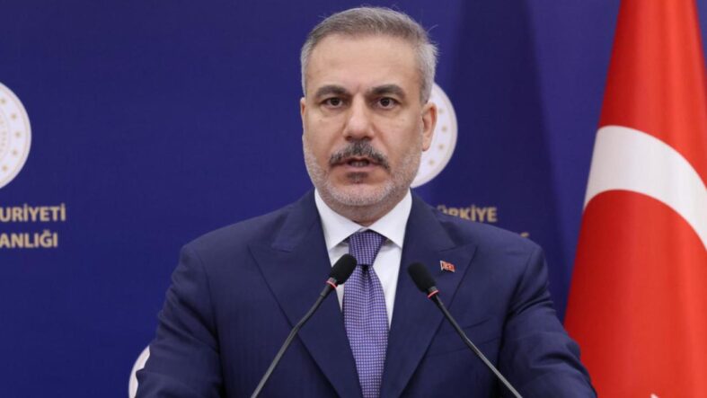 bakan-fidan-yunanistan-bolgeyi-istikrarsizlastirmak-isteyenlerin-oyuncagi-olmamali.jpg