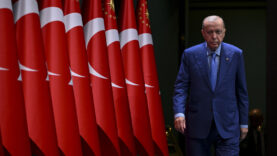 bestepede-fon-toplantisi-erdogan-ekonomi-kurmaylariyla-bir-araya-geldi.jpg