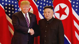 beyaz-saray-trump-kim-ile-on-kosulsuz-gorusmeye-acik.jpg