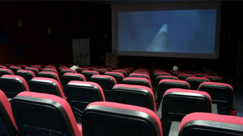 bu-hafta-9-film-vizyona-girecek.jpg
