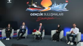 cumhurbaskani-erdogan-samsunda-geclerle-bulustu.jpg