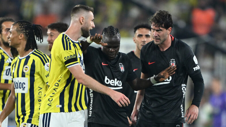 derbi-sonrasi-besiktas-galatasarayin-pesinde.jpg