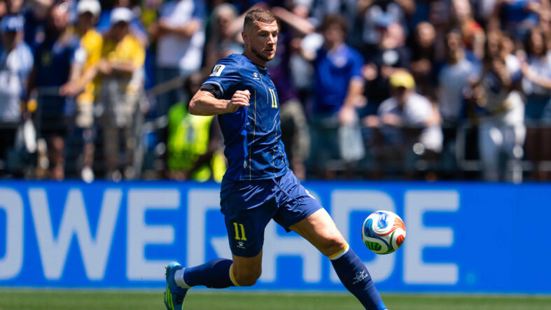 edin-dzeko-milli-takim-kariyerini-noktaladigini-acikladi.jpg