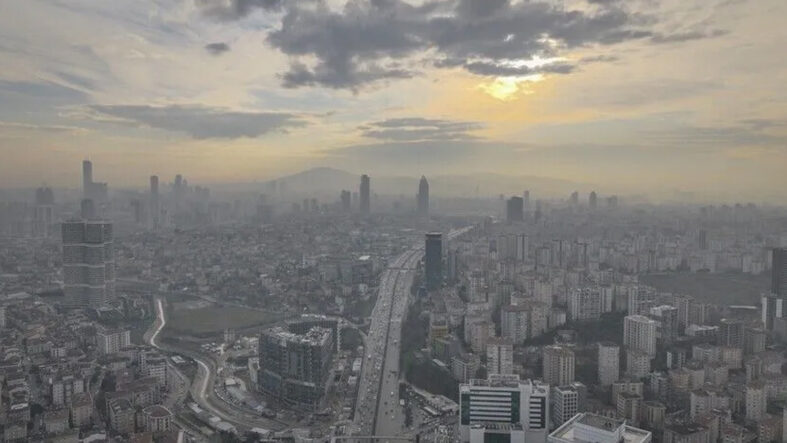 istanbulda-hava-kirliligi-yuzde-11-artti-iste-havasi-en-kirli-ilce.jpg