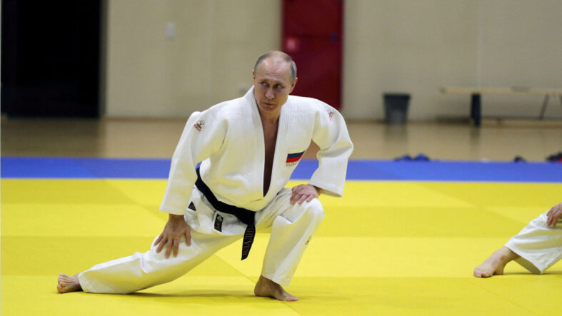 liderler-spor-salonunda-diplomasinin-yeni-arenasi.jpg