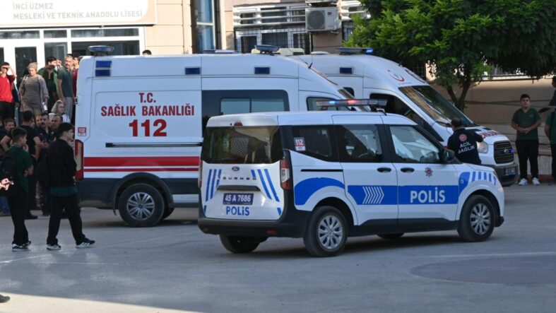 manisada-okulun-yakinindaki-saldiriyla-ilgili-2-mulkiye-basmufettisi-ve-2-polis-basmufettisi-gorevlendirildi.jpg