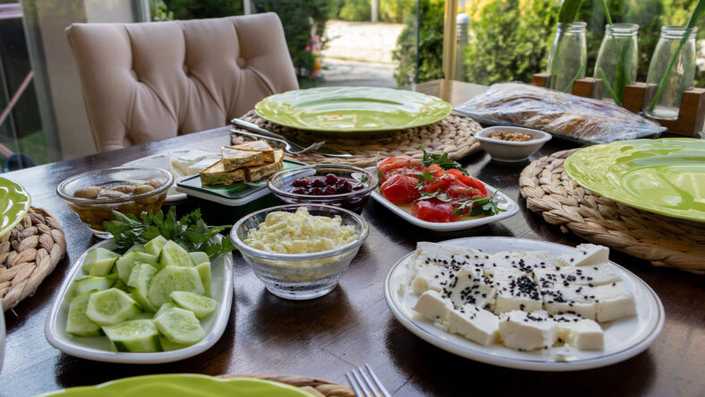 ogun-saatindeki-degisim-kalbi-etkiliyor-erkeklerde-dikkat-ceken-risk.jpg