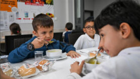 okul-kantinlerinde-yeni-donem-cips-ve-cikolata-olmayacak.jpg