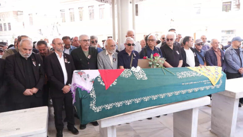 oyuncu-gulsen-tuncer-son-yolculuguna-ugurlandi.jpg