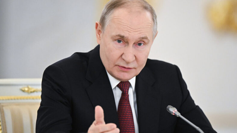 Putin’den “Ukrayna ile anlaşma için şans var” açıklaması