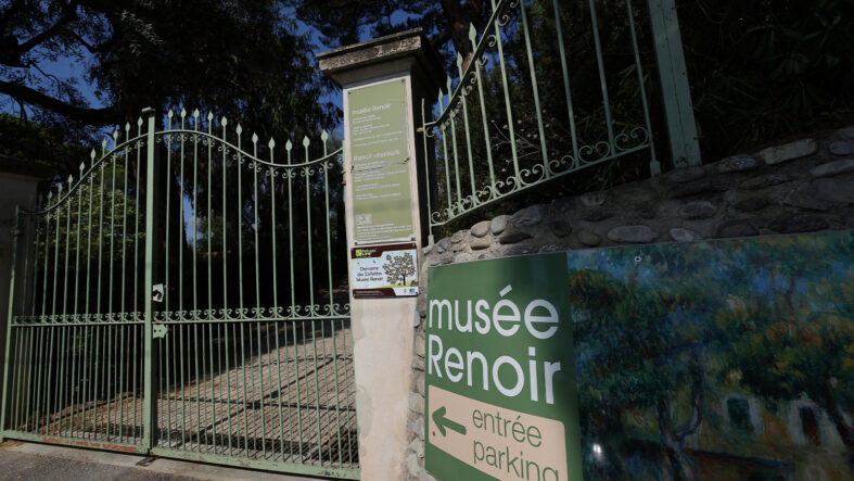 renoir-muzesinde-soygun-tarihleri-nazi-yagmasina-uzandi.jpg